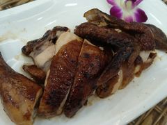 -老季市·三代非遗传承·地标美食老汁鸡(工农路店)