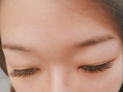 -首珥假日美睫美甲