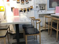 -鲲少爷烤鱼饭.螺蛳粉·清真(爱琴海店)