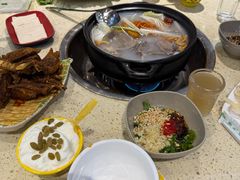 -九寨沟特色牦牛肉汤锅