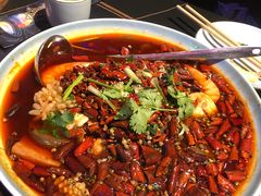 -粉墨特色菜·烧烤音乐酒馆