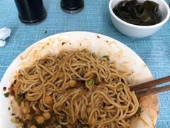 -熊面妈老面馆