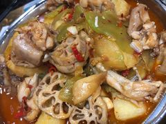 香辣蛙-老闵田螺馆·南昌特色小炒(梦时代店)