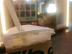 -星巴克臻选(上海今潮8弄店)