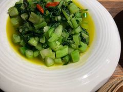 -70后饭吧(府河街店)