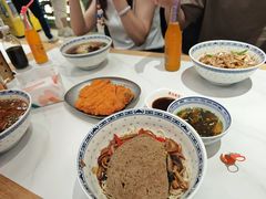 -鲁达面馆本帮风味(共康东路店)