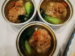 狮子头-上海老饭店(北京分店)