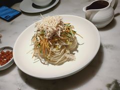 -初蓉丨遇见新川菜(亲贤街荣耀店)