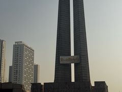 -唐山抗震纪念碑广场