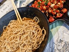 -巴厘龙虾·榜首油焖大虾(音乐学院·沿江酒馆店)