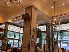 -玛格萝妮比萨屋(四平店)