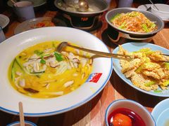 -蜜桃餐厅·伴山(湖滨商业街店)