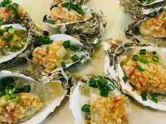 肥美新鲜蒜蓉生蚝-顺德美食坊(南沙分店)