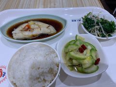 -光明·博海美食花园(上海瑞金医院12号楼店)