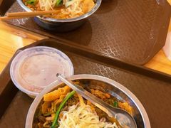 -柳州肥姨妈大骨螺蛳粉(老闵行店)