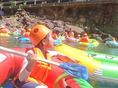 -安吉龙王山峡谷漂流