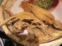 风吹稻花鱼-吃饭皇帝大土家民族菜(正大广场店)