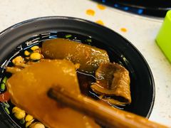 -钢管厂五区小郡肝串串香(蜀都万达店)