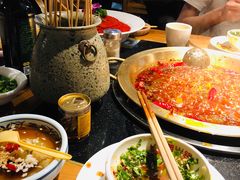 -潮火锅·麻辣牛肉火锅(观音桥方圆·LIVE店)