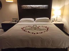 -青岛海尔洲际酒店