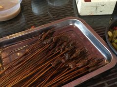 -去吃小龙虾·江湖菜·烧烤(南滨路店)