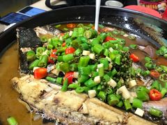 -令狐冲烤鱼·烧菜馆(达明店)