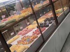 面包甜点陈列柜-奈雪的茶(新天地广场PRO店)