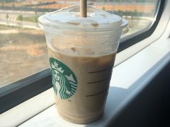 -星巴克(成都东站店)
