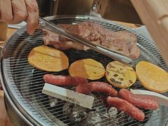-青瓦餐厅·生鱼片·韩园烤肉(西塔店)