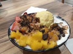 海盐芝士芒果草莓雪冰-Ice Monster冰馆·CNN评选全球十大甜品(国贸商城店)