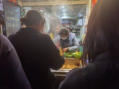 -伙记牛杂糖水