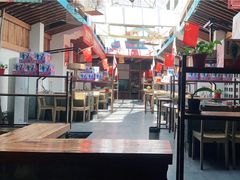 -挂旗柴锅鸡(蚌山区嘉年华店)