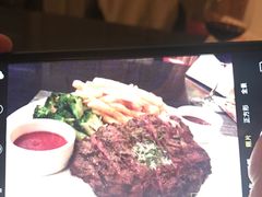 -WOLFGANG PUCK KITCHEN & BAR(迪士尼小镇店)