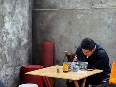 大堂-沪西老弄堂面馆(定西路店)