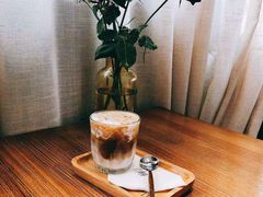 椰子冰咖啡-几静cafe(基湖店)