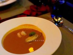 虾皇龙虾汤-YUE·6·西式融合餐厅(外滩六号店)