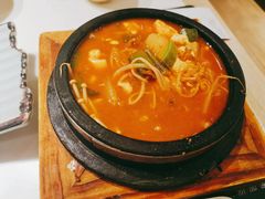 部队火锅-七八冷面·延边朝鲜族美食(圣熙八号店)