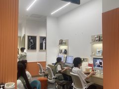 -海马体照相馆(万菱汇店)