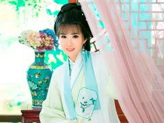 -九月鹰飞汉服摄影工作室