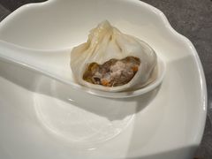 -莱莱小笼·乔艾
