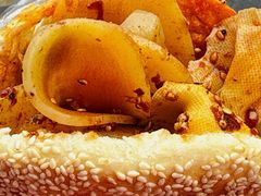 -老鼓楼麻辣烫夹馍