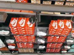 -NIKE北京赛特换季优惠店