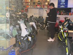 -五羊本田电动上海浦东店