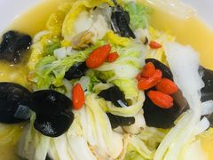 大白菜炖扇贝肉-添福来墨鱼饺子 · 海鲜东北菜(泡崖店)
