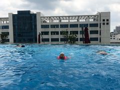 -广州天河希尔顿酒店