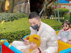 -史努比缤纷世界