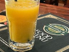 -Hooley's活利仕西餐厅(珠江新城店)