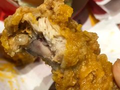 金沙咸蛋黄香辣鸡翅-肯德基(珠峰店)