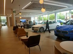 -北京宝诚宝马4S店