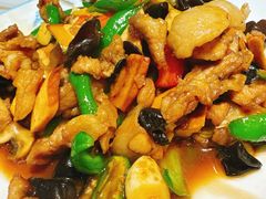 小炒黄牛肉-小乡小镇·传承桐庐土菜·老板亲自烧的菜